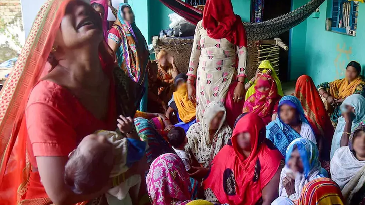 ഹത്രാസ് പീഡനം: പുതിയ എഫ്ഐആറുമായി ഉത്തര്പ്രദേശ് പൊലീസ്