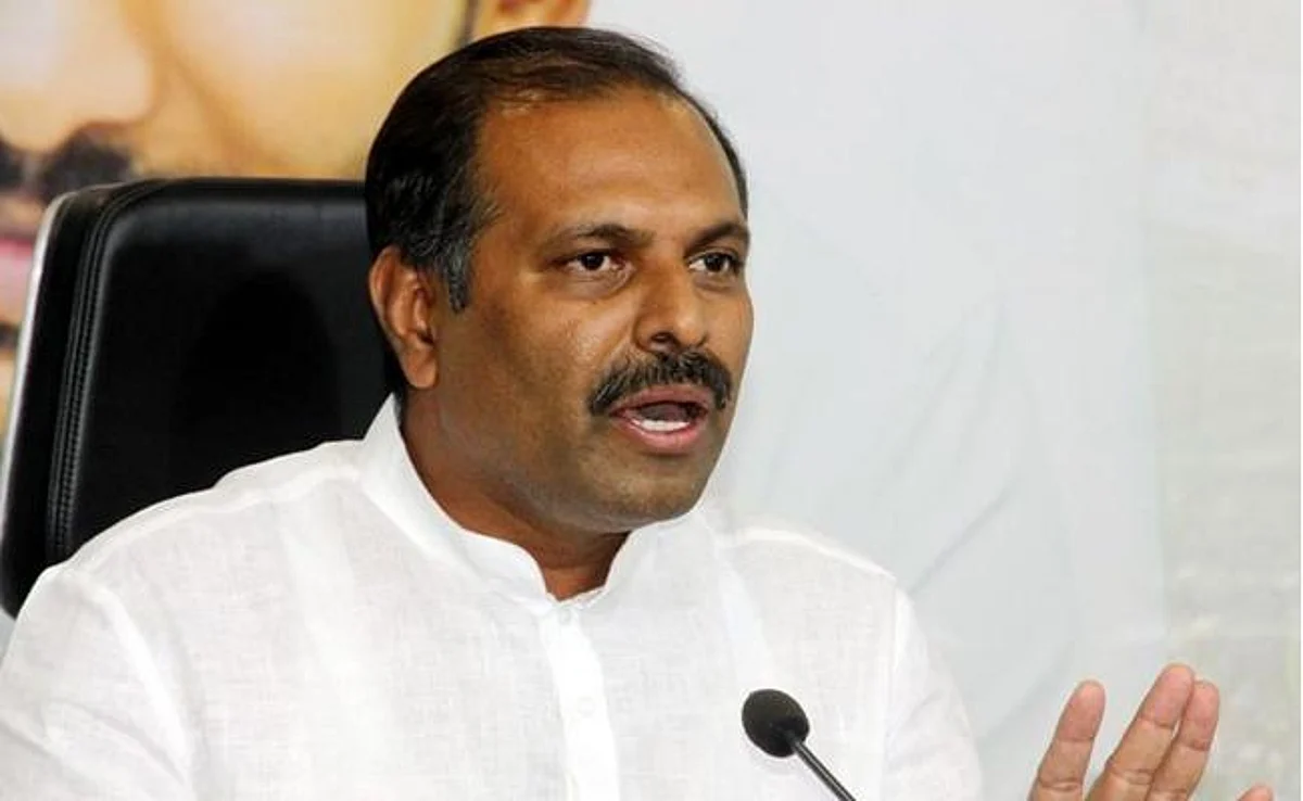 ജസ്റ്റിസ് രമണ: ചന്ദ്രബാബു നായിഡു എവിടെയെന്ന് ചീഫ് വിപ്പ്