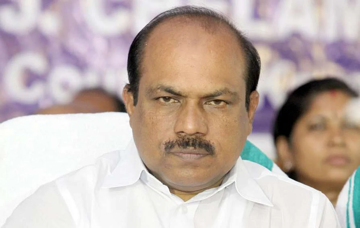 പാലാരിവട്ടം പാലം: വി കെ ഇബ്രാഹിം കുഞ്ഞിന്റെ ജാമ്യാപേക്ഷ ഹൈക്കോടതി വെള്ളിയാഴ്ചത്തേയ്ക്ക് മാറ്റി