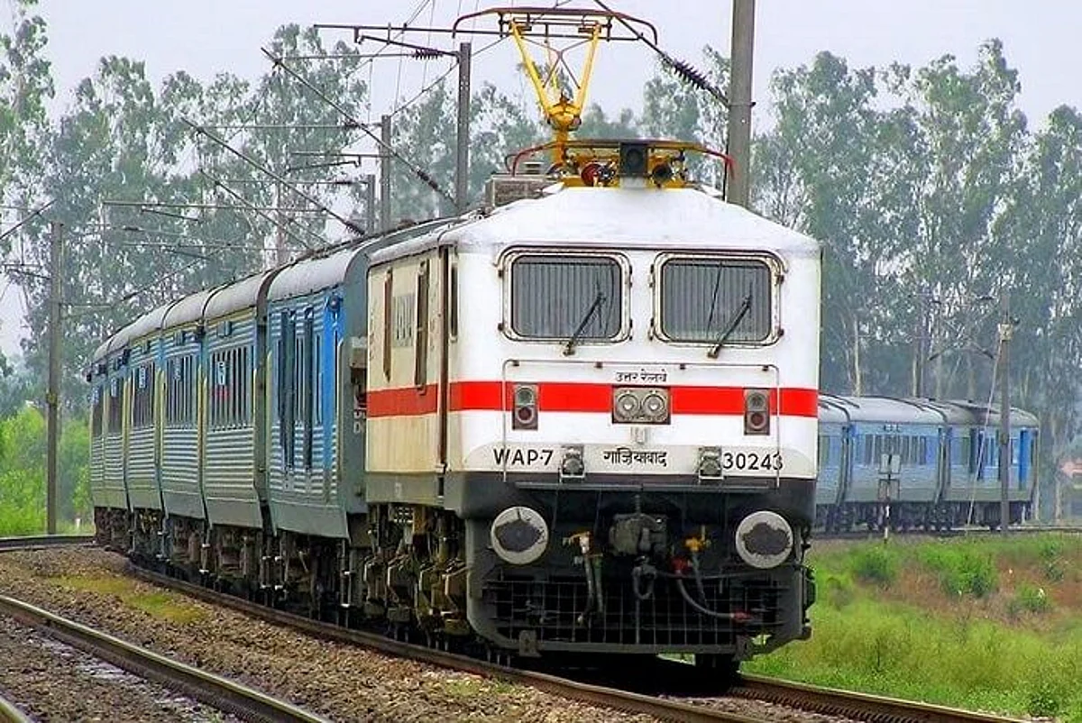 രാജ്യത്തെ 358 പാസഞ്ചറുകൾ എക്സ്പ്രസുകളായി
