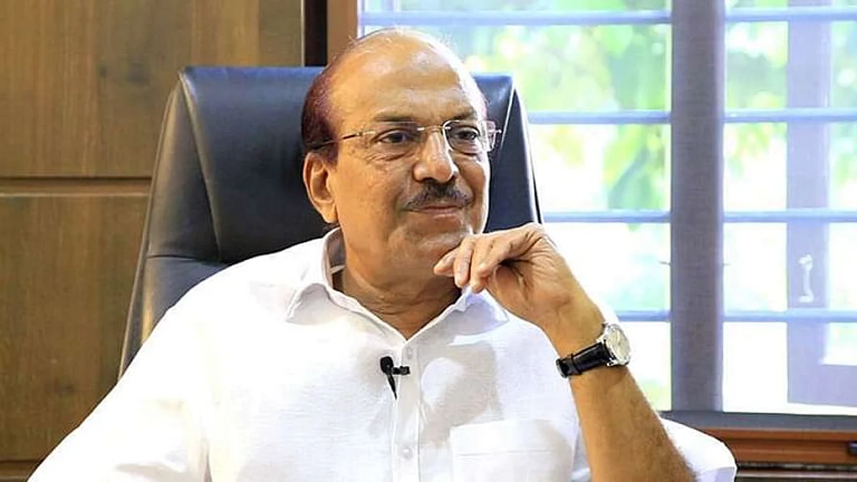 മുന്നോക്ക സംവരണം പിന്നാക്കക്കാരെ കൂടുതല് പിന്നാക്കരാക്കുമെന്ന് പി.കെ കുഞ്ഞാലിക്കുട്ടി