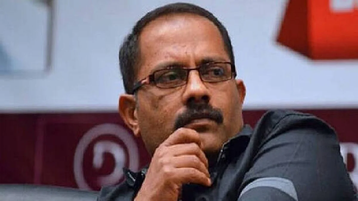 കെഎം ഷാജി ചോദ്യം ചെയ്യലിനായി ഇഡി ഓഫീസില് ഹാജരായി