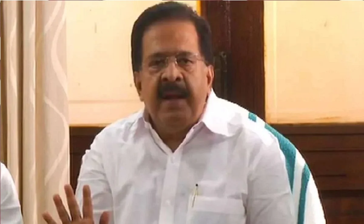 അന്തസുണ്ടെങ്കില് കോടിയേരി രാജിവയ്ക്കണം; സിപിഎമ്മിനെതിരെ വിമര്ശനവുമായി പ്രതിപക്ഷ നേതാവ്