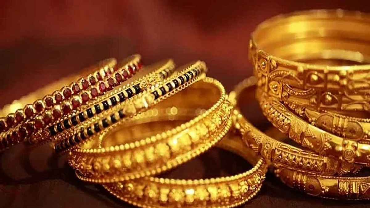 ചാഞ്ചാട്ടം തുടർന്ന് സ്വർണവില; ഇന്ന് കുറഞ്ഞത് 240 രൂപ
