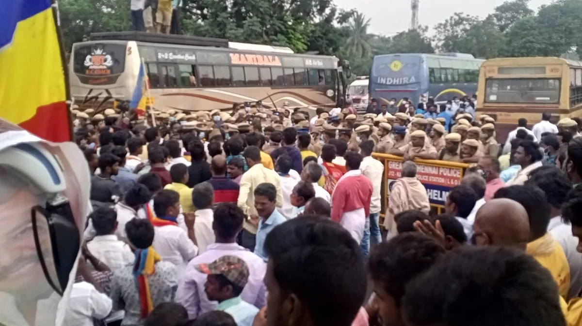 വണ്ണിയാര് സമുദായത്തിന് പ്രത്യേക സംവരണം; തമിഴ്നാട്ടിൽ പ്രതിഷേധം ശക്തം