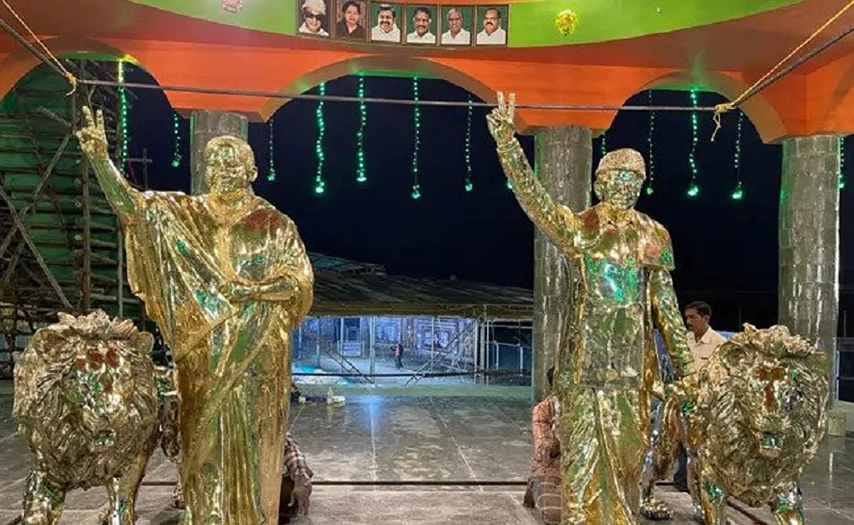 തമിഴ്നാട്ടില് ജയലളിത, എം.ജി.ആര് എന്നിവരുടെ സ്മരണയ്ക്കായി നിര്മ്മിച്ച ക്ഷേത്രം തുറന്നു
