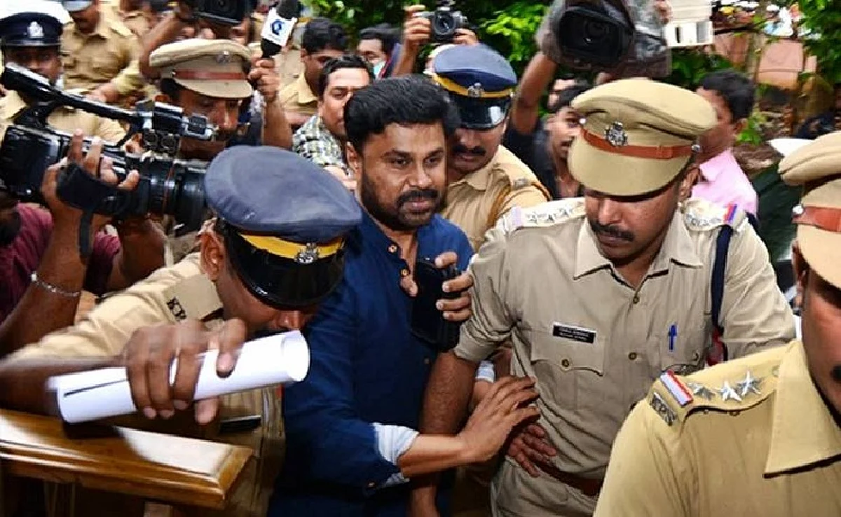 നടിയെ ആക്രമിച്ച കേസിലെ പുതിയ പ്രോസിക്യൂട്ടറെ സര്ക്കാര് തീരുമാനിച്ചു