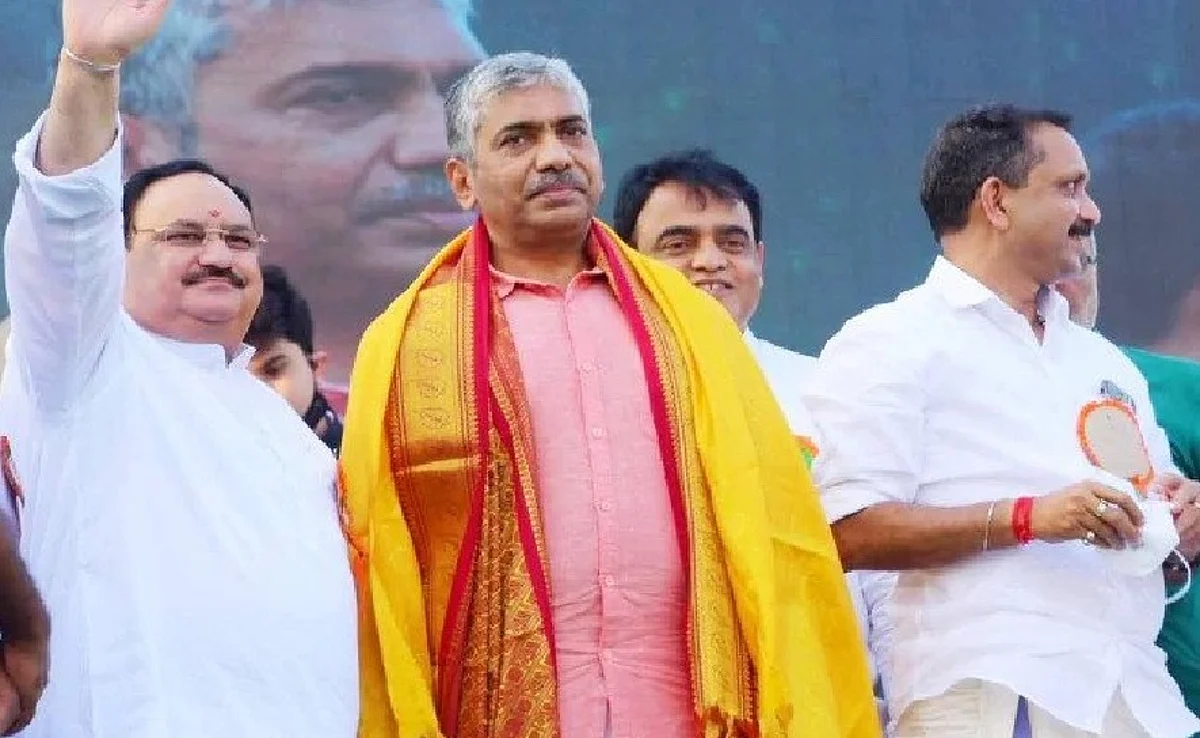 മുന് ഡിജിപി ജേക്കബ് തോമസ് ബിജെപിയില്