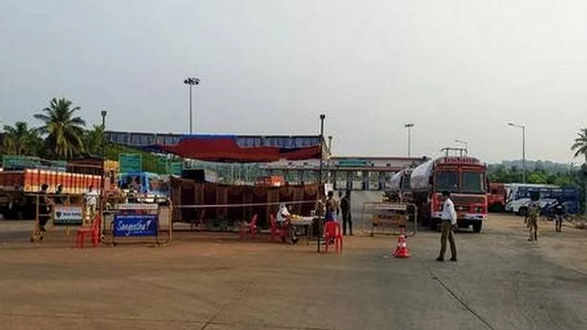 കേരളത്തിൽ നിന്നുള്ള യാത്രക്കാർക്ക് നിയന്ത്രണങ്ങൾ കടുപ്പിച്ചു കർണാടക