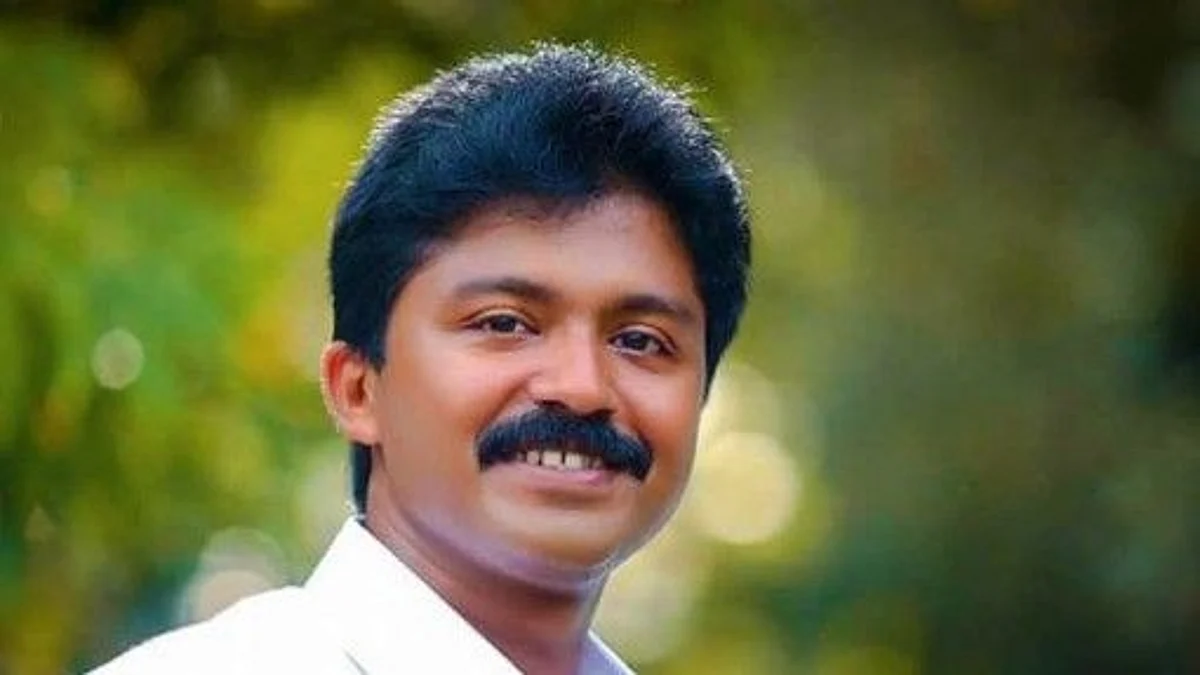 കോൺഗ്രസ് നേതാവ് എൽദോസ് കുന്നപ്പിള്ളി എം എൽ എയ്ക്ക് ഇരട്ട വോട്ടുകൾ