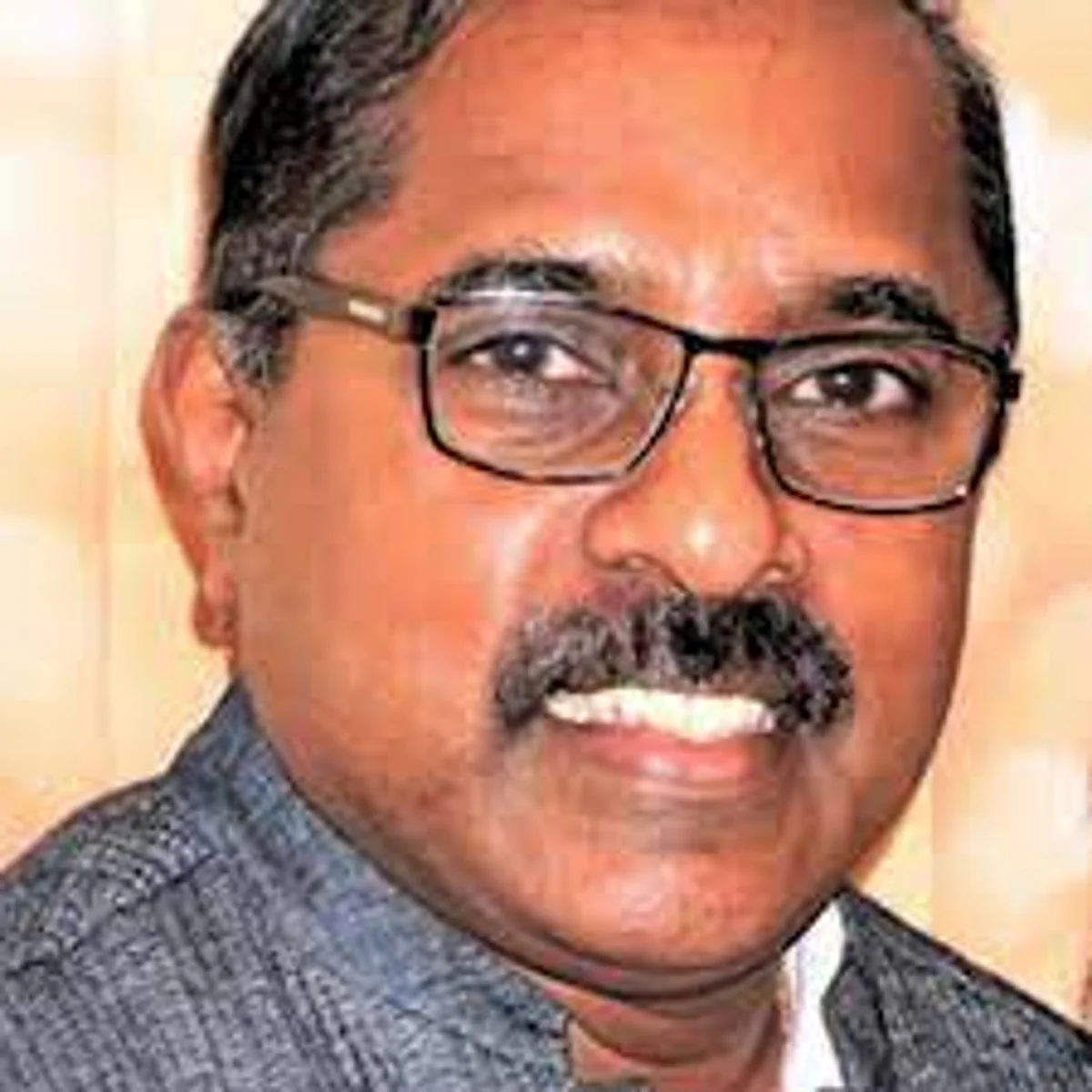 താൻ അമേരിക്കയിൽ പോയത് സ്വർണ്ണം കടത്താനല്ല; ഡോ. എസ്.എസ്. ലാൽ