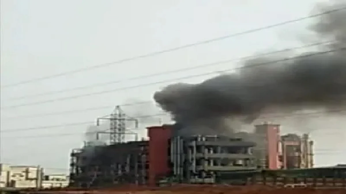 കെമിക്കല് ഫാക്ടറിയില് സ്ഫോടനം: നാല് മരണം
