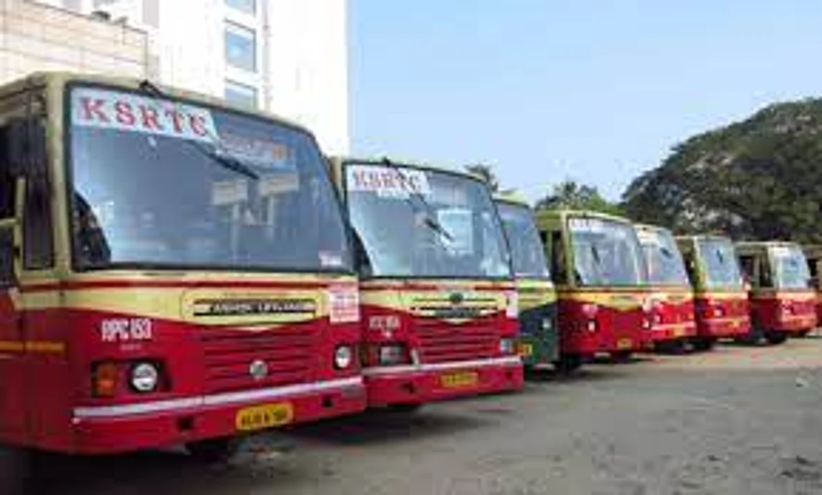 അപകടത്തിൽപ്പെട്ടവർക്ക് ആശ്വാസമായി കെഎസ്ആർടിസി
28 വർഷം മുൻപുള്ള കേസുകൾക്ക് വരെ നഷ്ടപരിഹാരം നൽകി