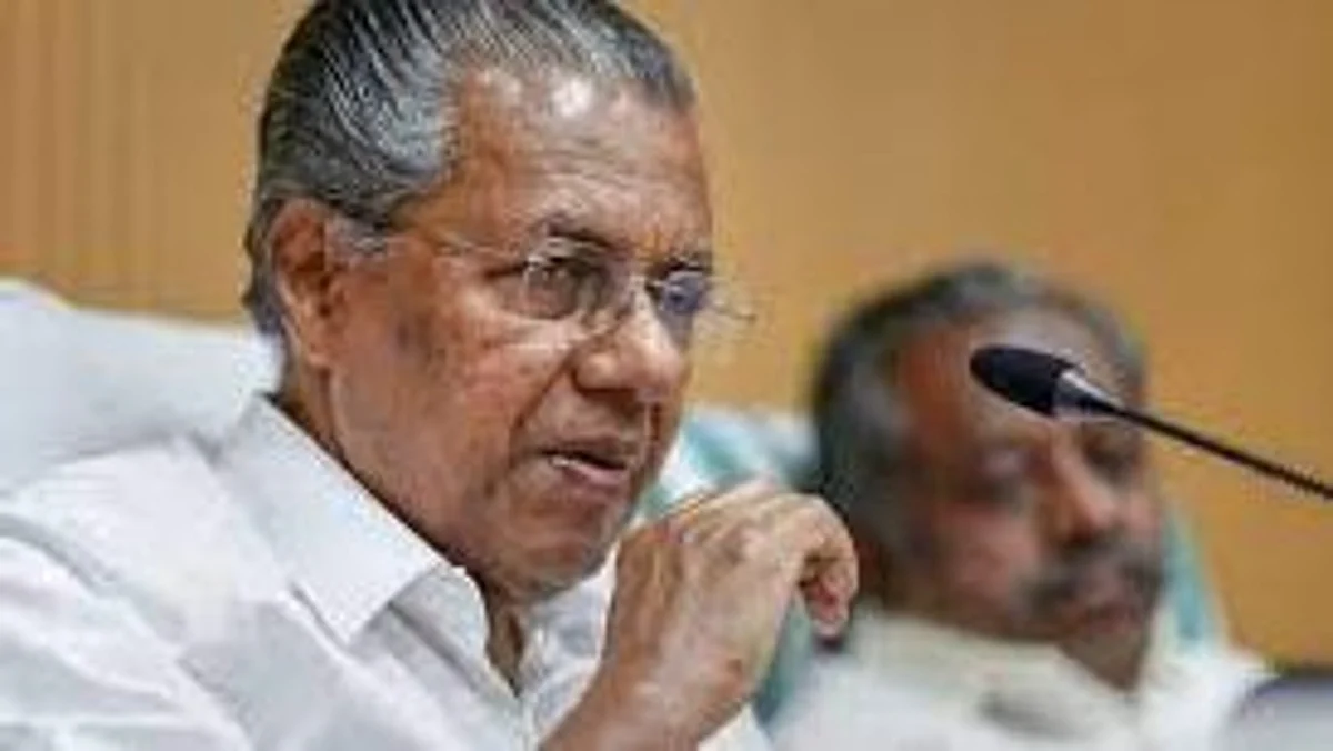 അടുത്ത സമ്പര്ക്കമില്ലാതെ തന്നെ കോവിഡ് പകരുന്നു; സ്വയം ലോക്ക്ഡൗണിലേക്ക് പോകാണാമെന്ന് മുഖ്യമന്ത്രി