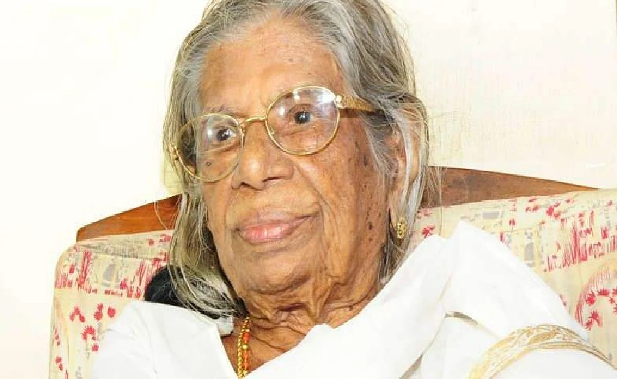 ഗൗരിയമ്മയുടെ ആരോഗ്യനിലയില് നേരിയ പുരോഗതിയെന്ന് റിപ്പോര്ട്ടുകള്