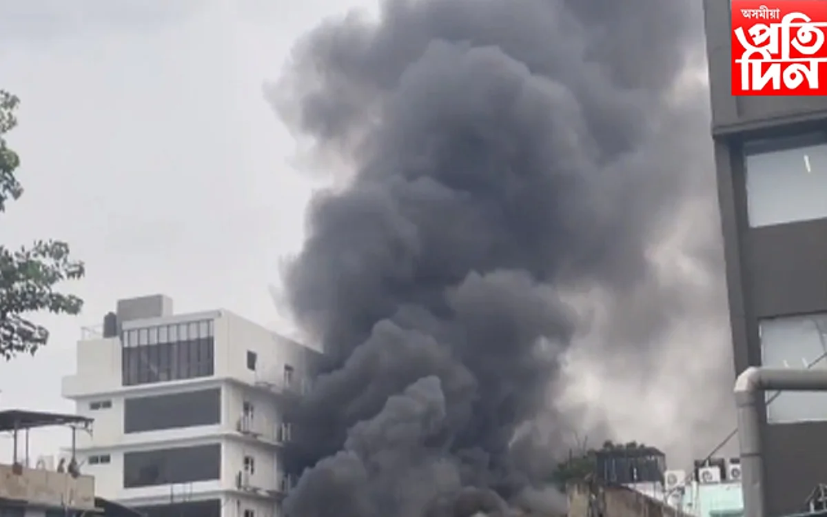 noida fire