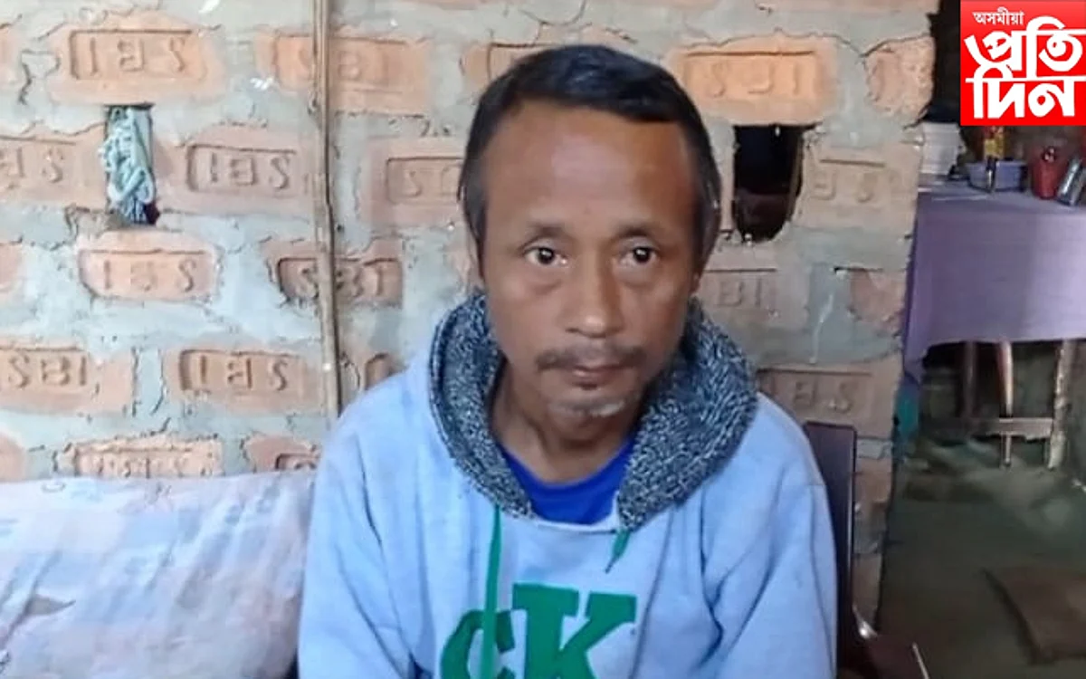"কোনে এষাৰ মাত লগাব ?"- বোকাখাতৰ সমৰকলাবিদ বুবুল বৰা...