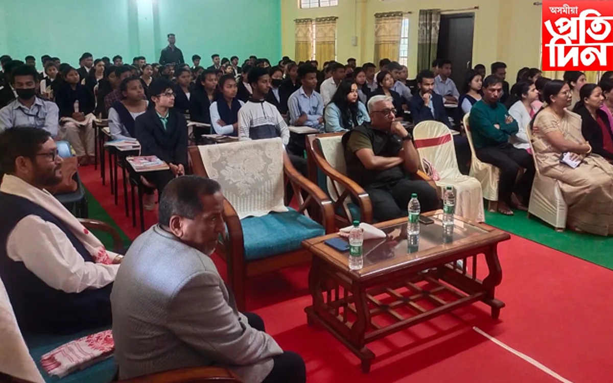 যুৱ সাংবাদিক সন্থা আৰু লাহোৱাল মহাবিদ্যালয়ৰ যৌথ উদ্যোগত ১০ দিনীয়া সাংবাদিকতাৰ কৰ্মশালা