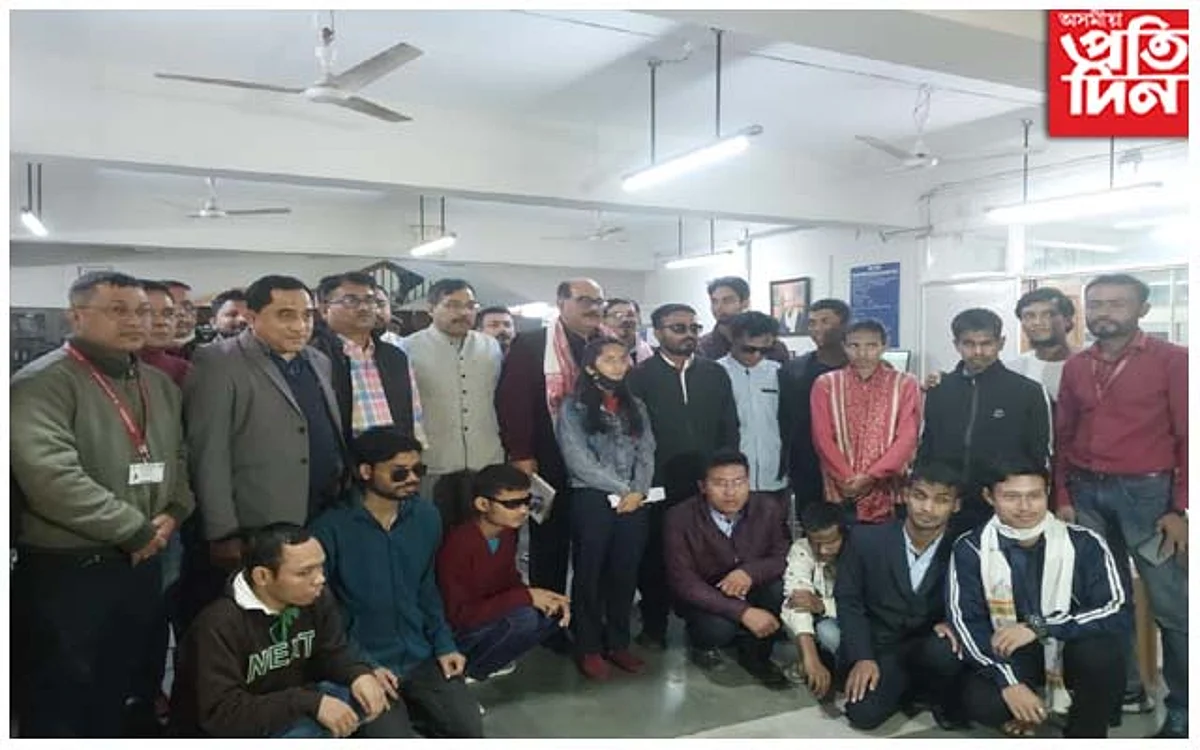 কটন বিশ্ববিদ্যালয়ৰ ড০ সূৰ্যকুমাৰ ভূঞা গ্ৰন্থাগাৰত ৰাজ্যৰ নেত্ৰশক্তিহীন শিক্ষাৰ্থীলৈ মুকলি হেমকোষৰ ব্ৰেইলী সংস্কৰণ