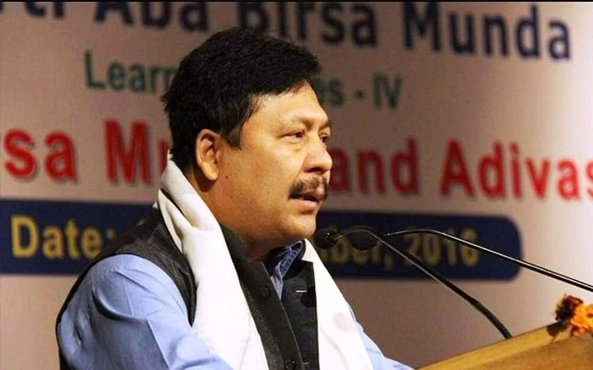 সাংসদ পদ কৰ্তন হ'ব নৱ কুমাৰ শৰণীয়াৰ !