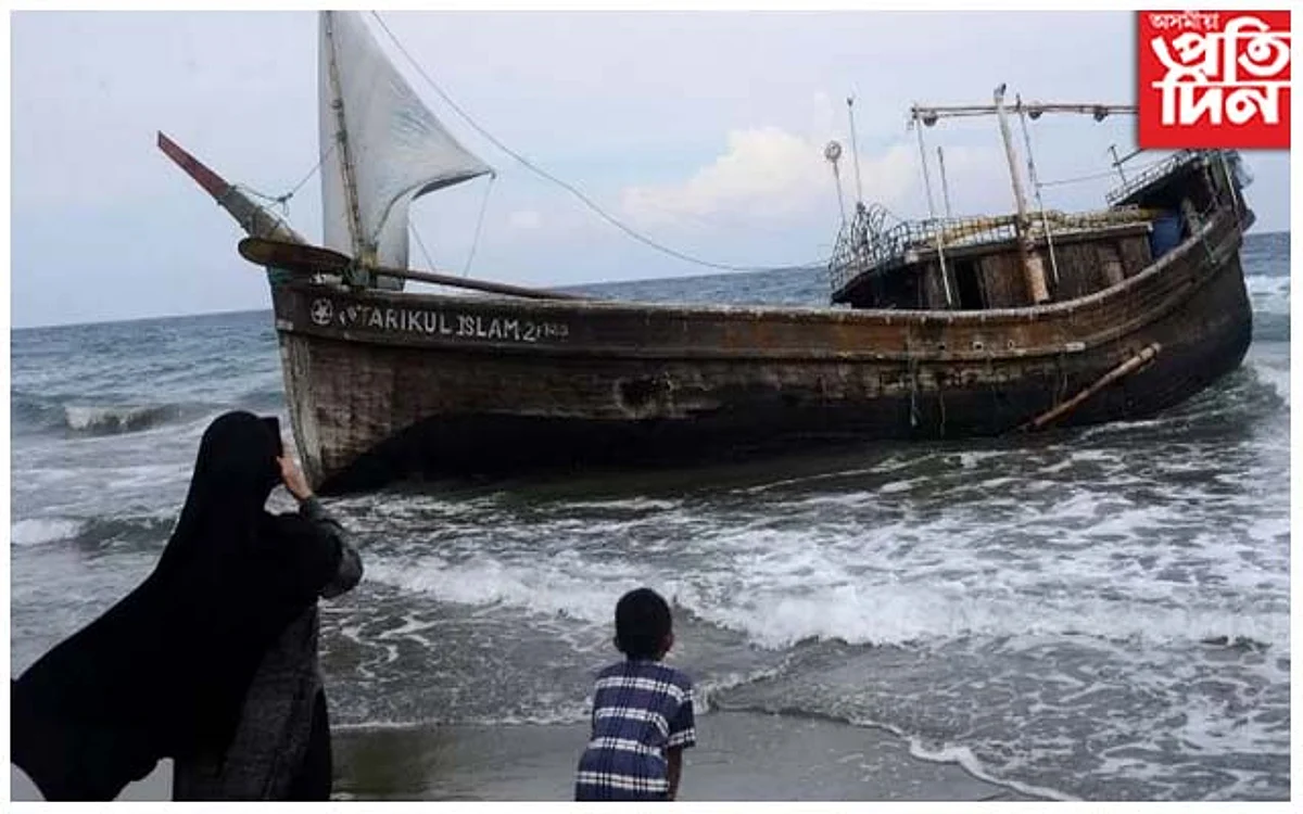 বুভুক্ষ,মৃতপ্ৰায় শৰণাৰ্থীৰ দল আহি পালেহি ইণ্ডোনেছিয়া...