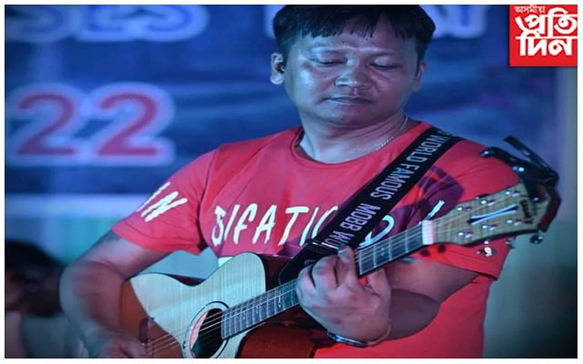 গোলাঘাটৰ কমাৰগাঁৱত নিশা ভয়ংকৰ পথ দুৰ্ঘটনা