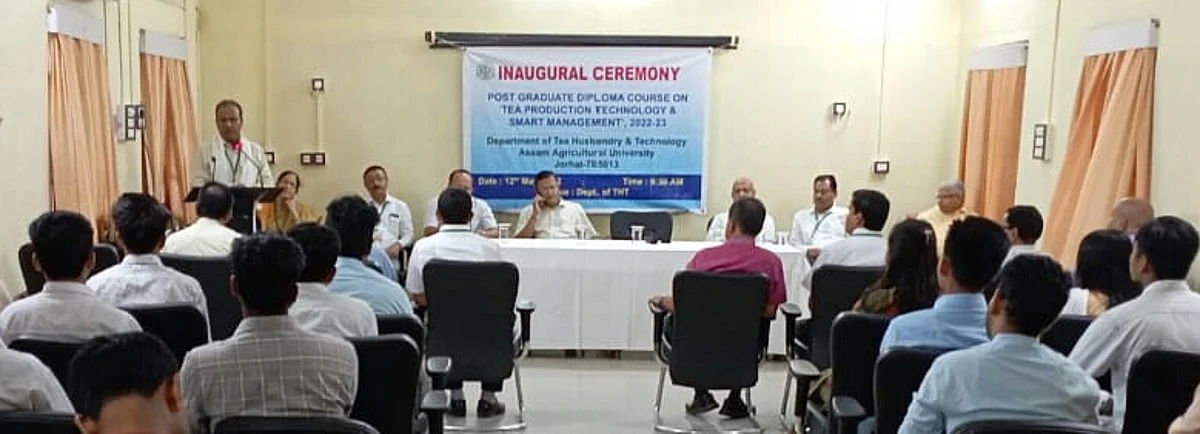 অসম কৃষি বিশ্ববিদ্যালয়ত চাহ উৎপাদন প্ৰযুক্তি আৰু বুদ্ধিদীপ্ত ব্যৱস্থাপনাৰ স্নাতকোত্তৰ ডিপ্লমা পাঠ্যক্ৰমৰ শুভাৰম্ভ…