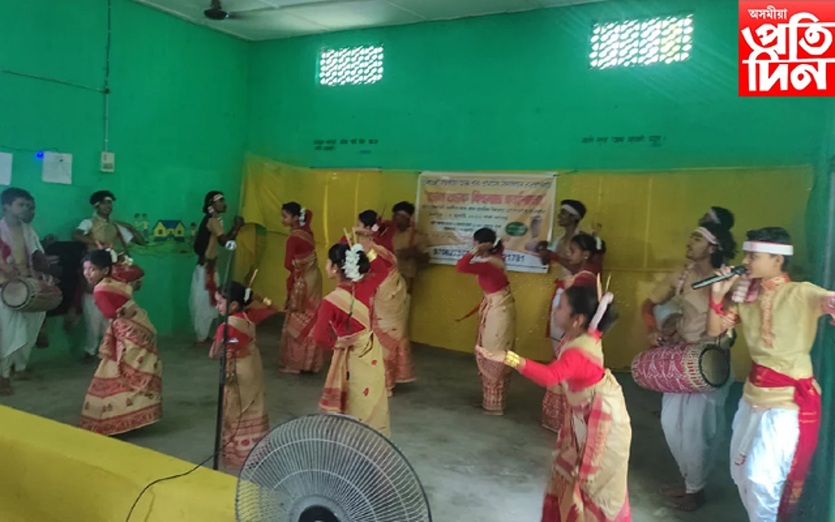 হালোৱাগাৱঁত বিহু নৃত্য আৰু ঢোলবাদন কৰ্মশালাৰ সামৰণি অনুষ্ঠান…