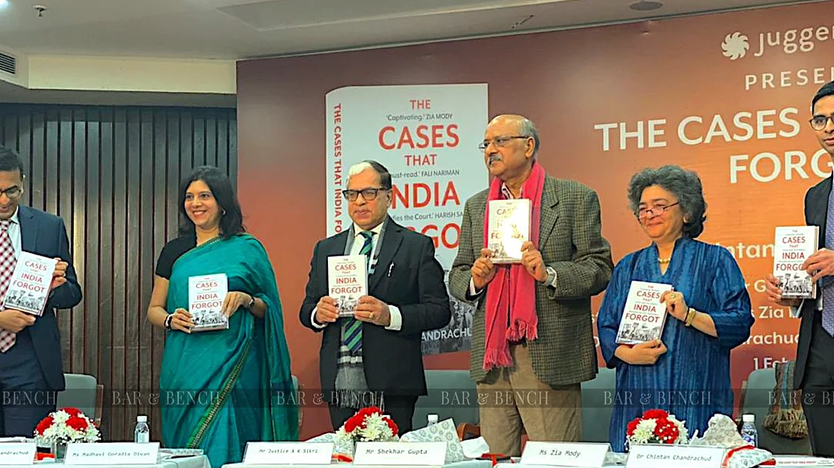 Justice DY Chandrachud, ASG Madhavi Divan, Justice AK Sikri, Shekhar Gupta, Zia Mody and Chintan Chandrachud