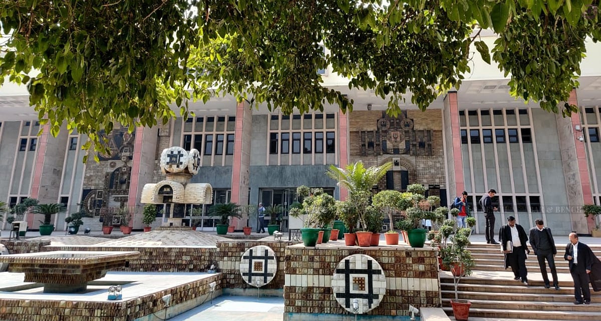 Delhi High Court grants bail to rape accused after noting that survivor was living happily with him - Vimarsana News