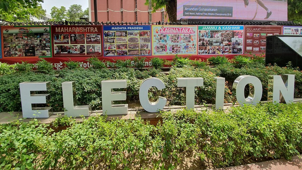 Restraint on free communication during election process not envisaged under law, Delhi HC