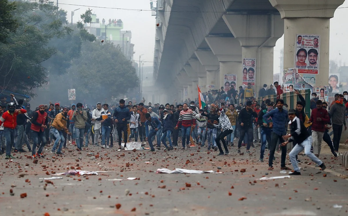 Delhi Court grants bail to Gulfisha Fatima in Delhi riots cases concerning violence at Jafrabad