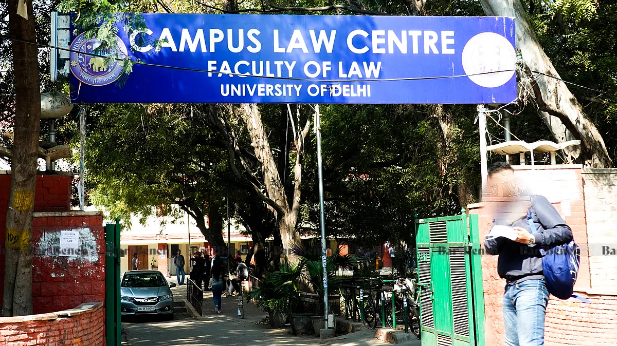 Webinar Alert: Campus Law Centre's "Courtroom Legends " inaugural lecture by Sr. Adv. Harish Salve