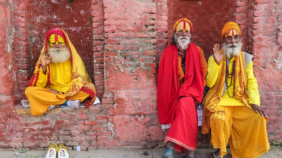 Petition in Supreme Court seeks shutting down of Ashrams run by fake Babas and spiritual leaders in light of COVID-19 scare