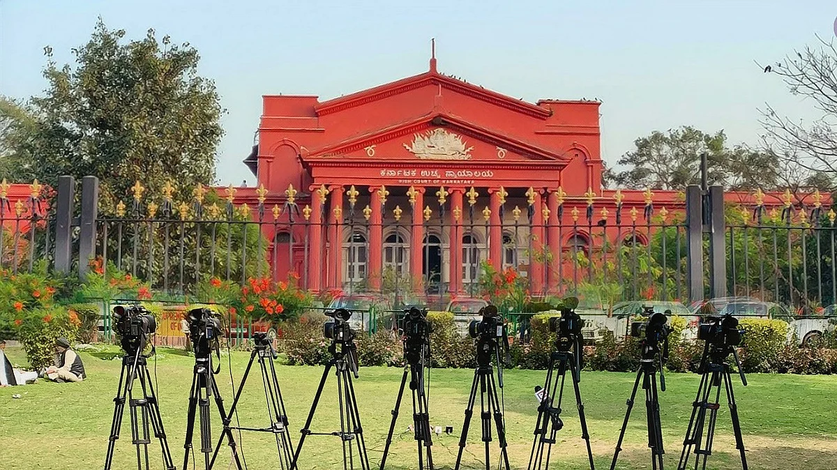 Karnataka HC issues notice in plea seeking compensation for families of Media persons in case of their death due to COVID-19