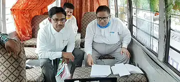 Lawyers using the Mobile Video Conferencing facility