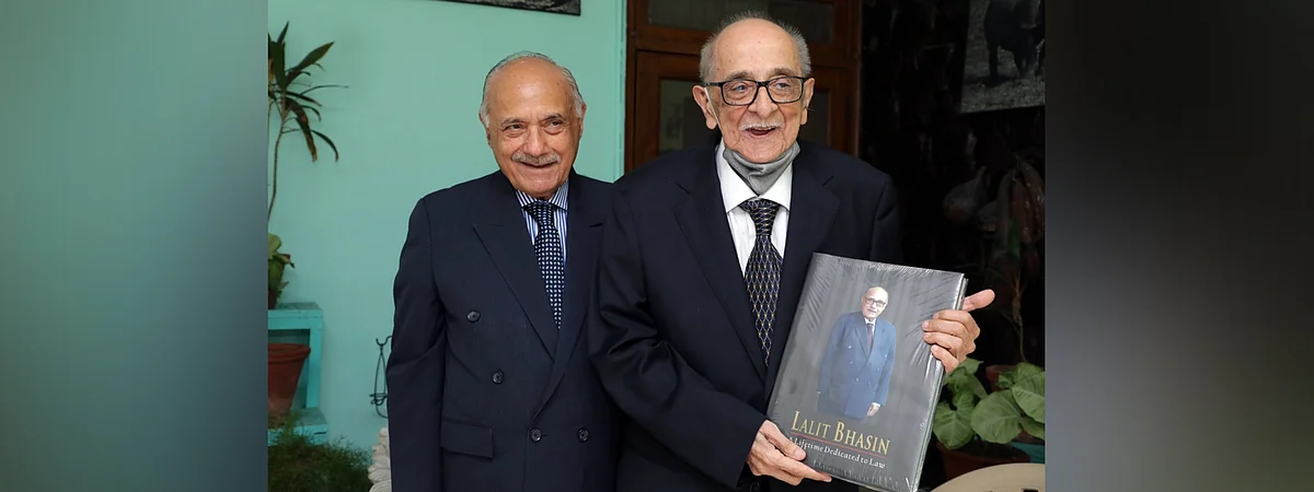 Lalit Bhasin (L) and Fali Nariman (R) at the Book Launch