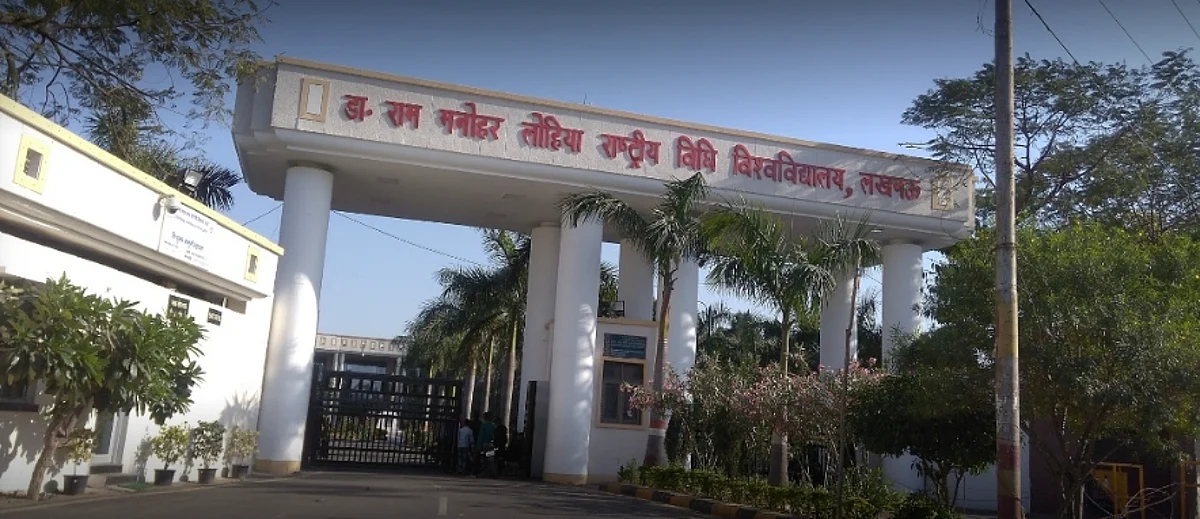 RecTracker: RMLNLU Batch of 2021 secures 33 placements, average salary ₹10 lakh per annum