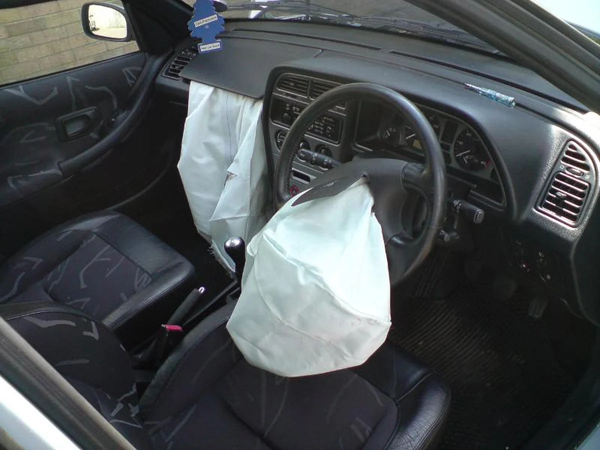 Central Government proposes mandatory airbag in vehicles for front passenger seat