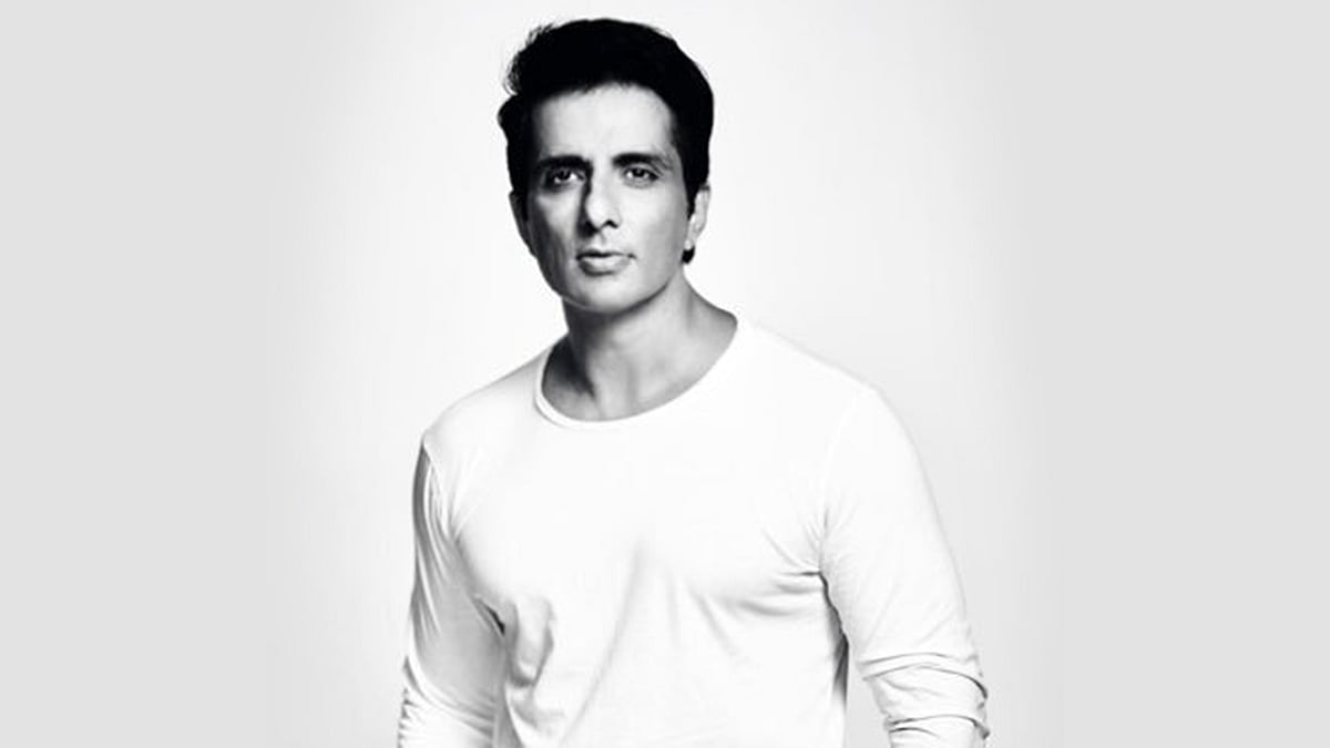 Sonu Sood deposes as witness in MCOCA case of firing at film maker Karim Morani - Vimarsana News