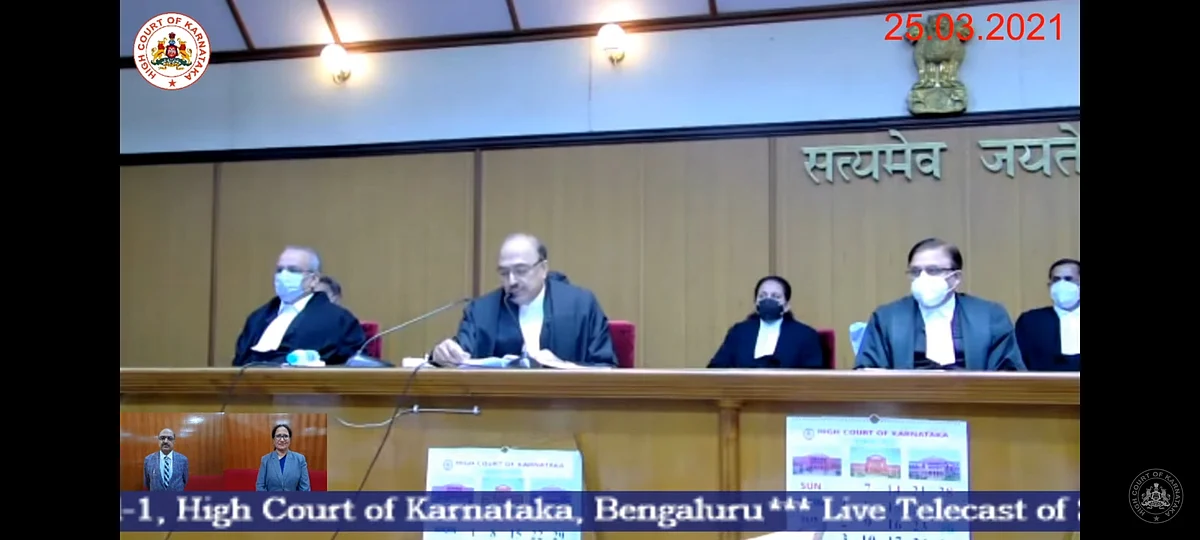 Justices Rajendra Badamikar and Khazi Jayabunnisa Mohiuddin take oath as Judges of the Karnataka High Court