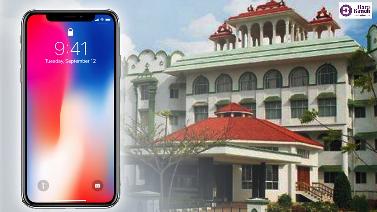 Govt officials should not be allowed to use mobile phones inside office for personal purpose: Madras High Court - Vimarsana News