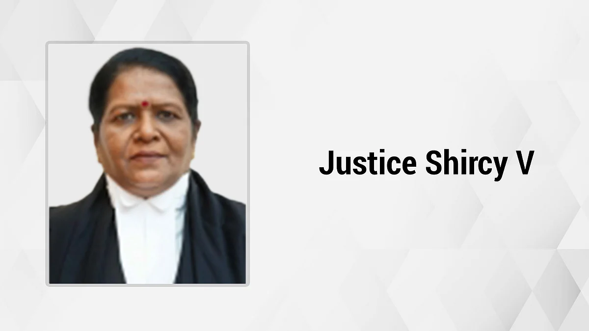 Justice Shircy V
