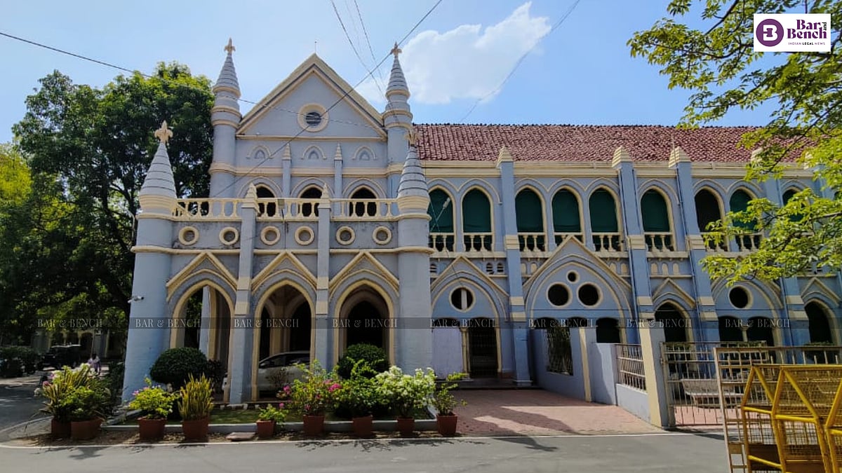 Integrity of judge cannot be doubted only because he granted adjournments: Madhya Pradesh High Court - Vimarsana News