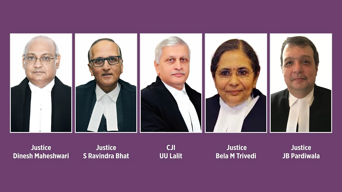 Chief Justice of India UU Lalit and Justices Dinesh Maheshwari, S Ravindra Bhat, Bela M Trivedi and JB Pardiwala