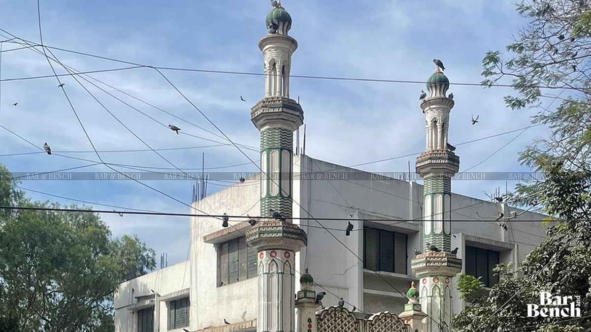 If 10 mins of Azaan causes noise pollution, what about loud music, bhajan in temples? Gujarat High Court rejects PIL against Azaan - Vimarsana News