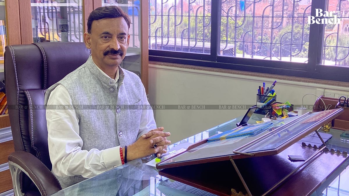 Young lawyers should represent the government if given an opportunity: Former Additional Solicitor General Anil Singh - Vimarsana News