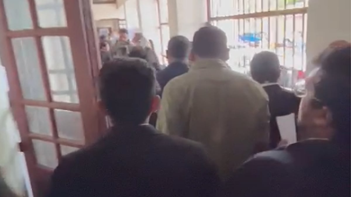 Kerala High Court summons 29 lawyers accused of shouting abusive slogans against Kottayam Magistrate - Vimarsana News
