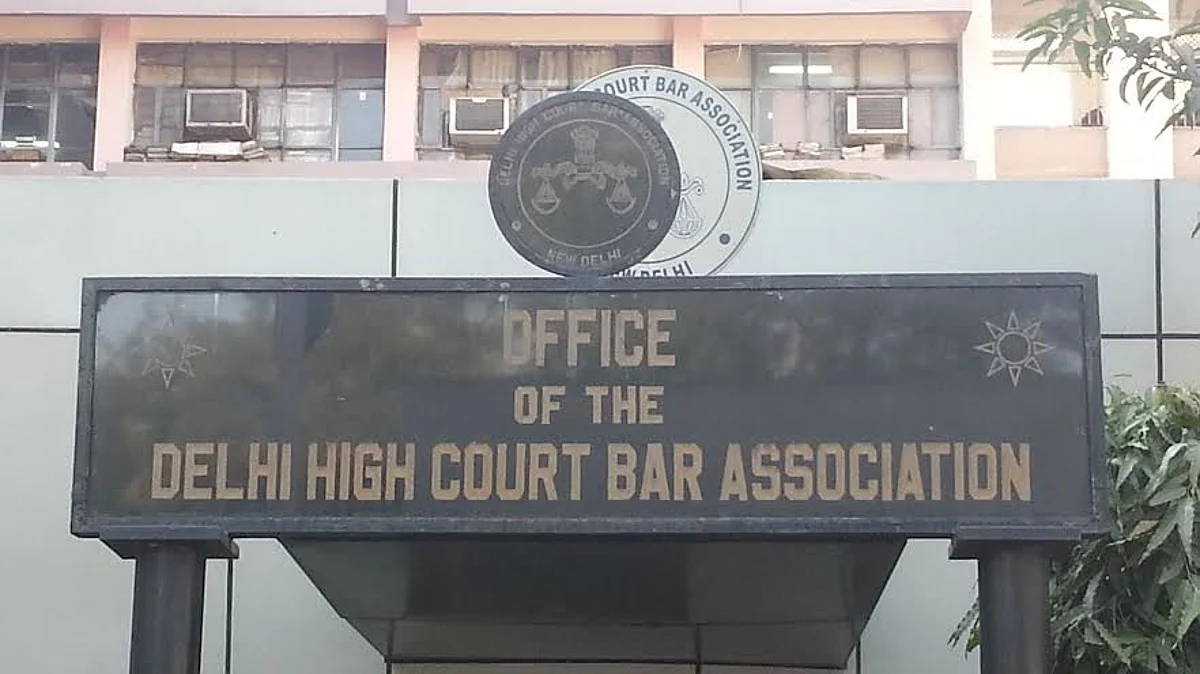 DHCBA resolves to go on strike tomorrow to protest Collegium's recommendation to transfer Justice S Muralidhar