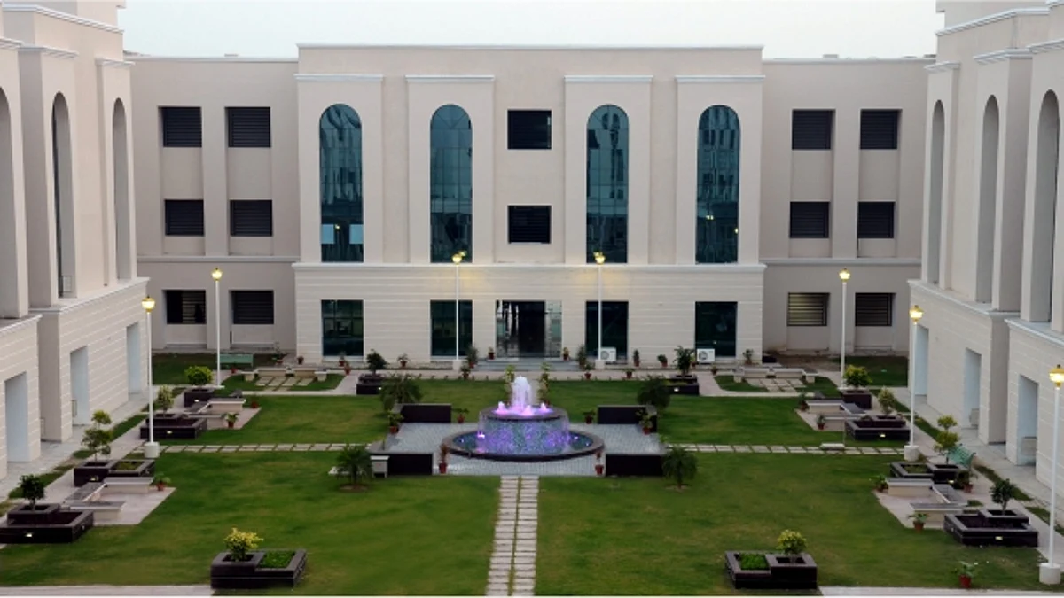 Students of RGNUL move P&H HC challenging University demand for full semester fee amid COVID-19 crisis